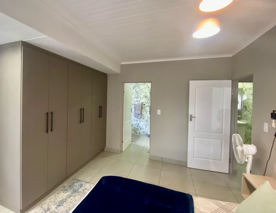 4 Bedroom Property for Sale in Linkside Western Cape